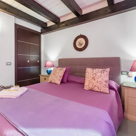 Casa Di Design A 500mt Dal Mare كالاسيتا